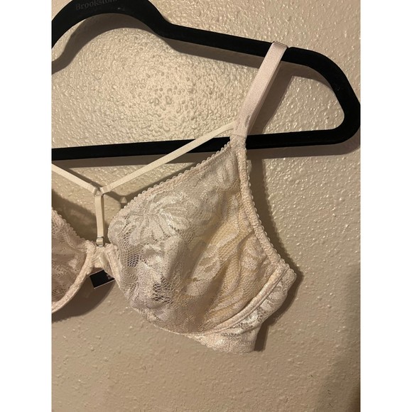 Victorias Secret White Lace Shimmer Very Sexy Unlined Plunge Bra Size 34D - Picture 2 of 5